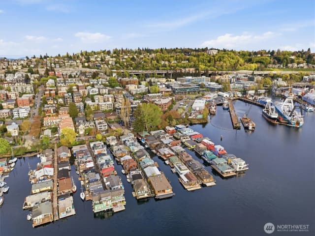 Property photo for 2014 Fairview Avenue E #a, Seattle photo 2