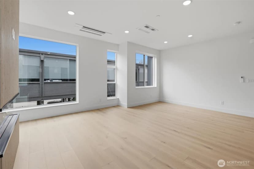 Property photo for 2014 Fairview Avenue E #a, Seattle photo 7