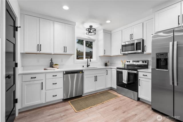 Property photo for 9731 13th Avenue Nw, Seattle photo 5