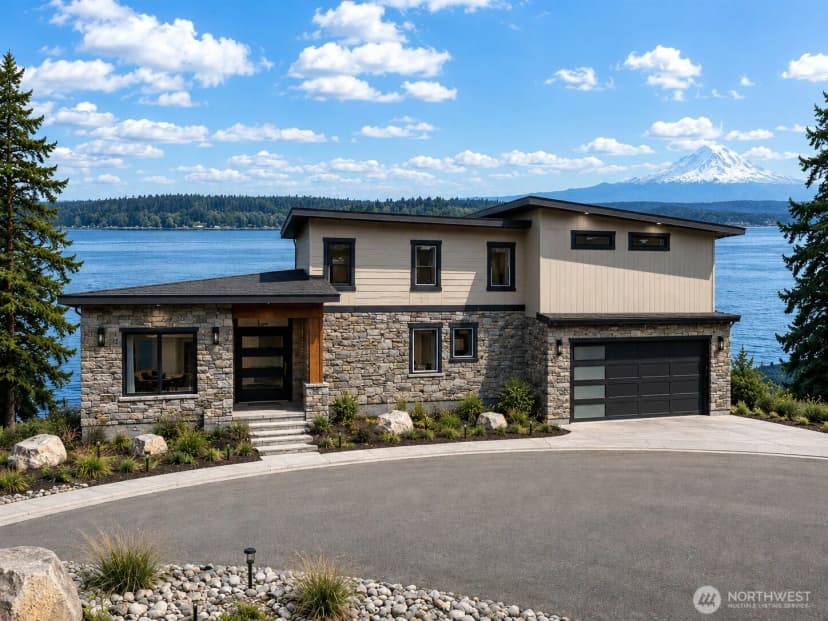Property photo for 14198 Olalla Crest Lane Se, Olalla photo 2
