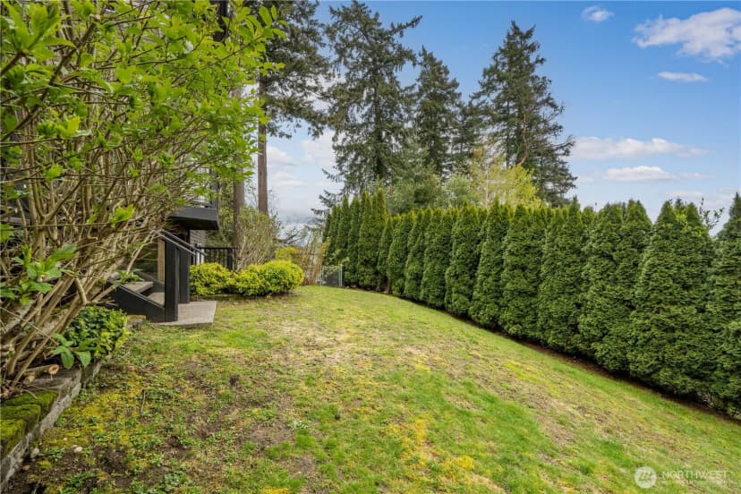 Property photo for 11818 89th Place Ne, Kirkland photo 38