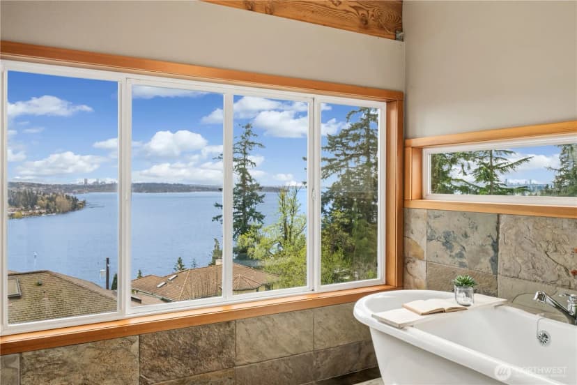 Property photo for 11818 89th Place Ne, Kirkland photo 26