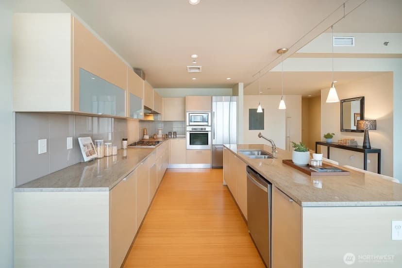 Property photo for 737 Olive Way #2908, Seattle photo 12