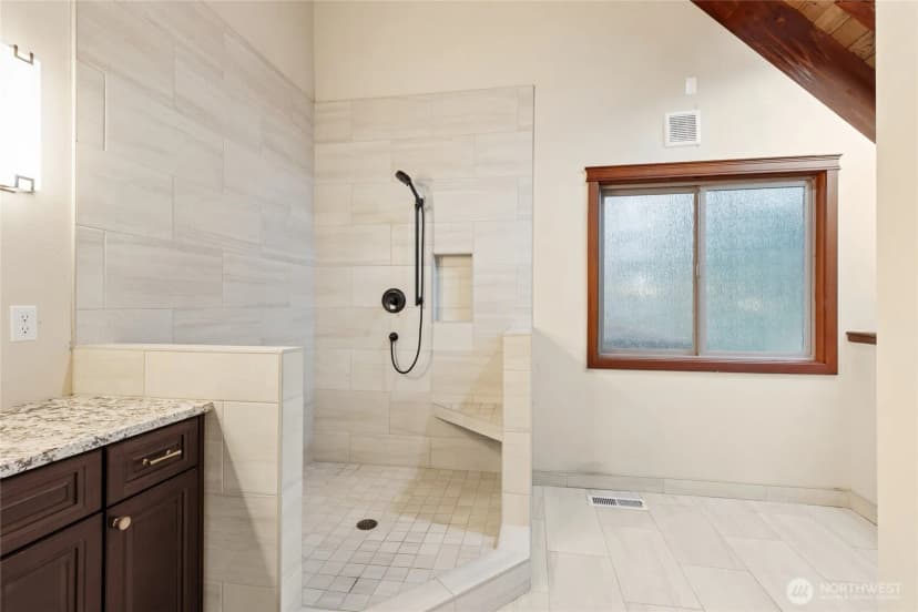 Property photo for 1105 14th Avenue, Fox Island photo 28