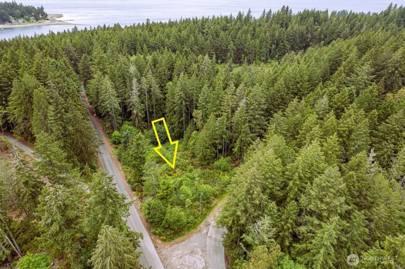 Property photo for 811 Herron Road Sw, Lakebay photo 4