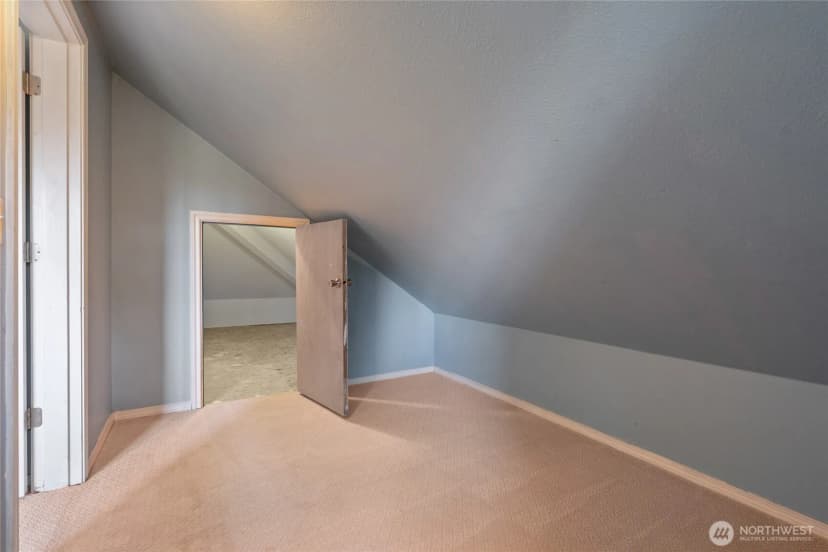 Property photo for 351 Salmon Creek Road, Toledo photo 34
