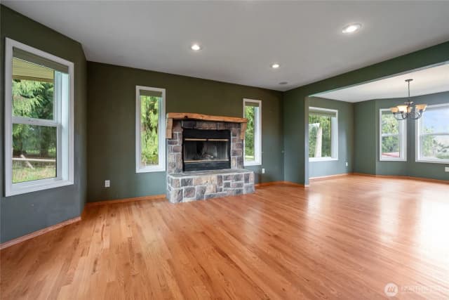 Property photo for 351 Salmon Creek Road, Toledo photo 5