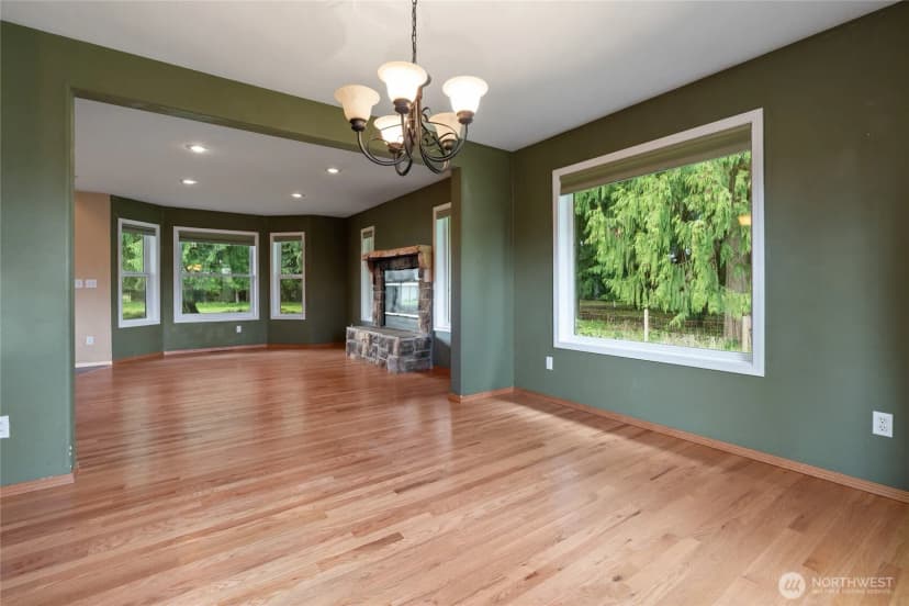 Property photo for 351 Salmon Creek Road, Toledo photo 8