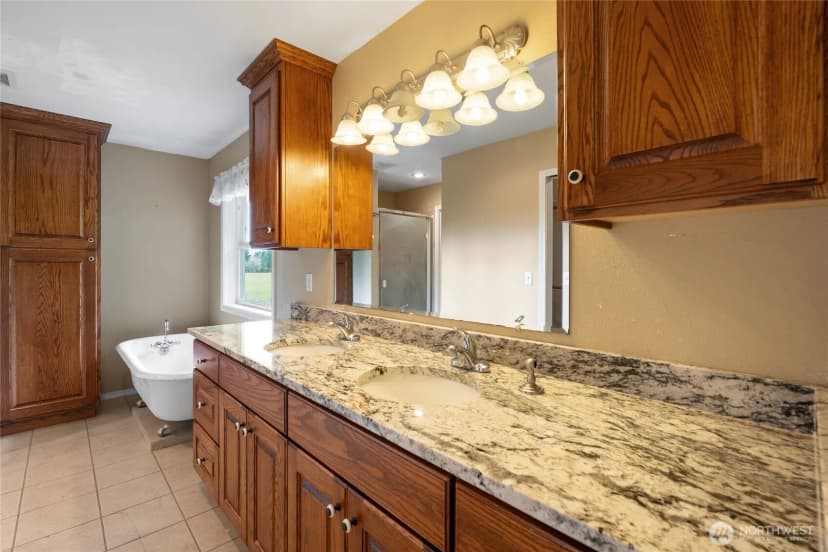 Property photo for 351 Salmon Creek Road, Toledo photo 31