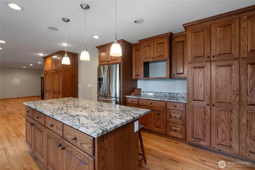 Property photo for 351 Salmon Creek Road, Toledo photo 13