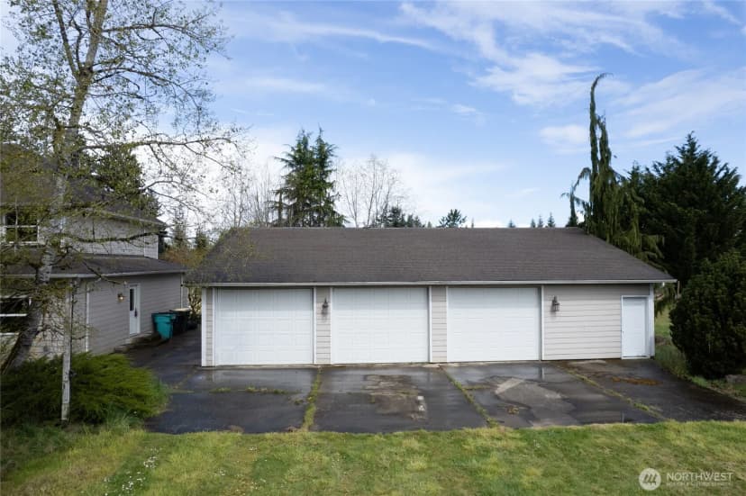 Property photo for 351 Salmon Creek Road, Toledo photo 38