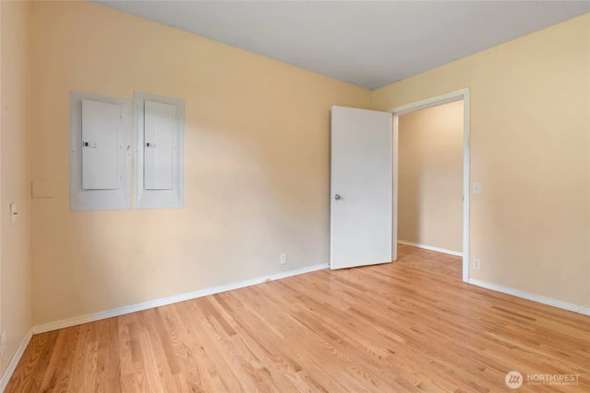 Property photo for 351 Salmon Creek Road, Toledo photo 24