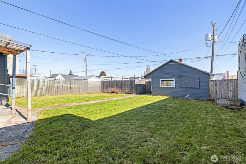 Property photo for 529 E 2nd Street, Port Angeles photo 24