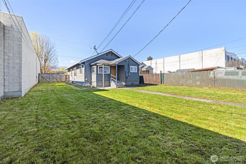 Property photo for 529 E 2nd Street, Port Angeles photo 27
