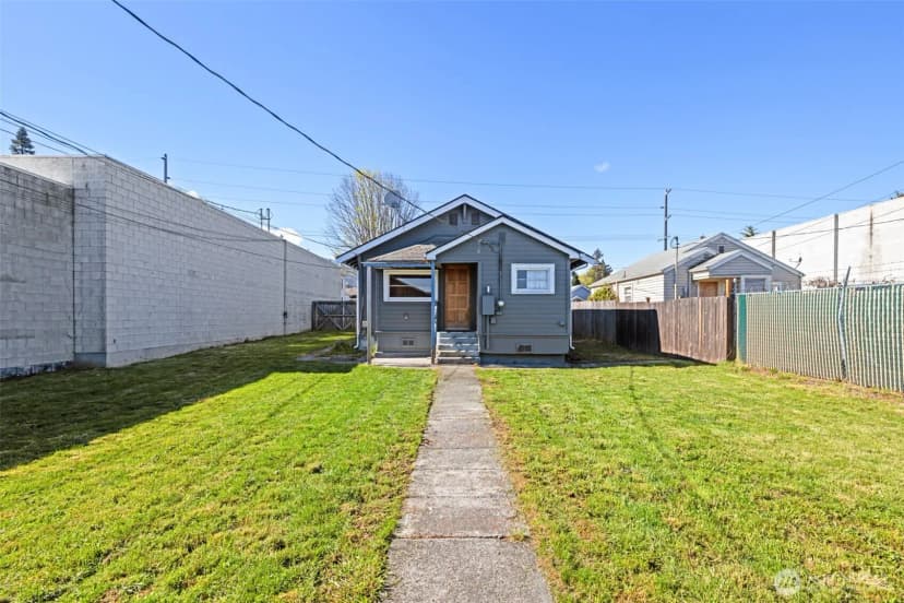 Property photo for 529 E 2nd Street, Port Angeles photo 30