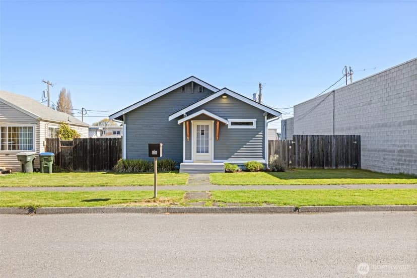 Property photo for 529 E 2nd Street, Port Angeles photo 35