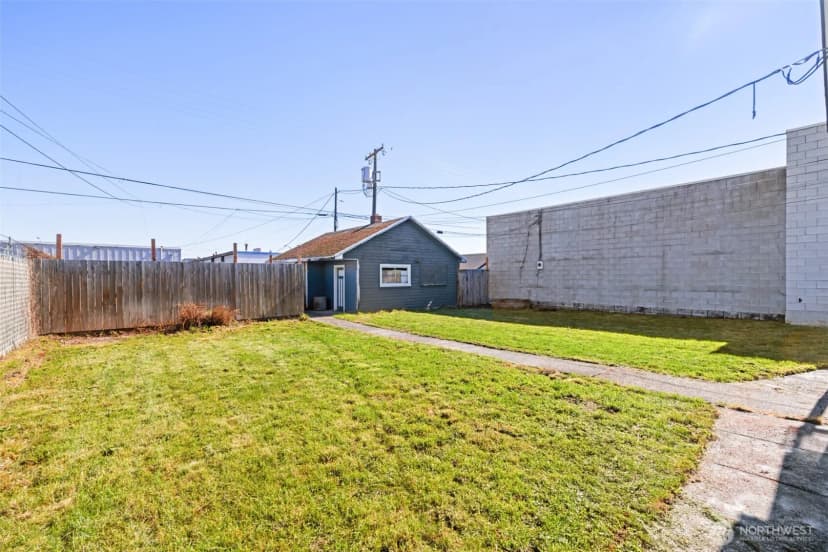 Property photo for 529 E 2nd Street, Port Angeles photo 26