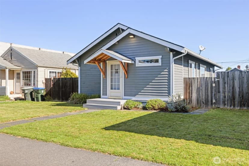 Property photo for 529 E 2nd Street, Port Angeles photo 3