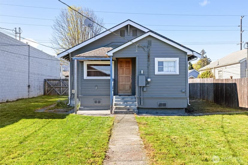 Property photo for 529 E 2nd Street, Port Angeles photo 33