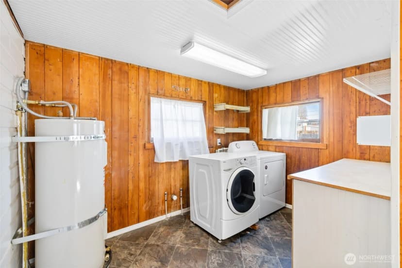 Property photo for 529 E 2nd Street, Port Angeles photo 21
