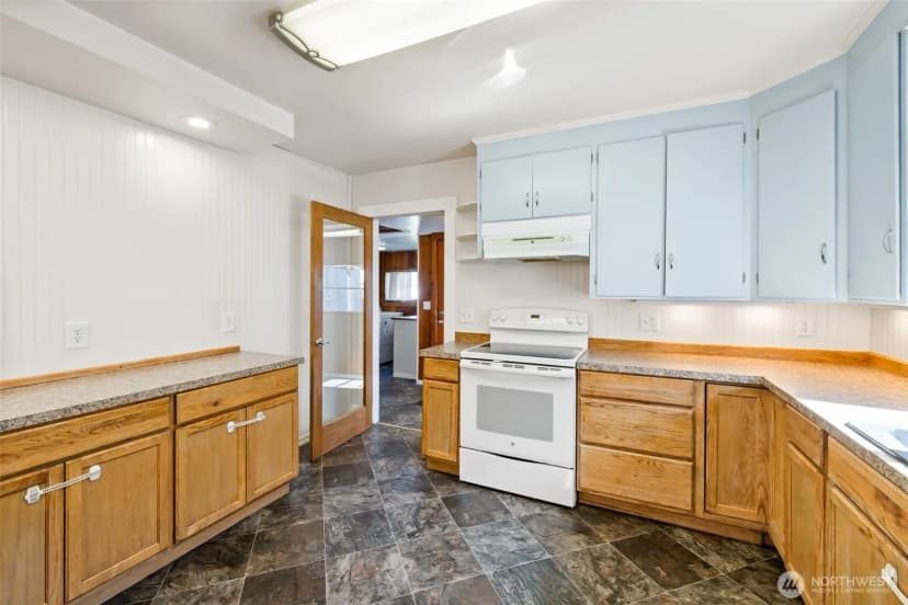 Property photo for 529 E 2nd Street, Port Angeles photo 17
