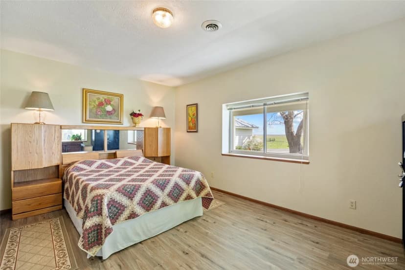 Property photo for 17325 Ne B.5 Road, Soap Lake photo 21