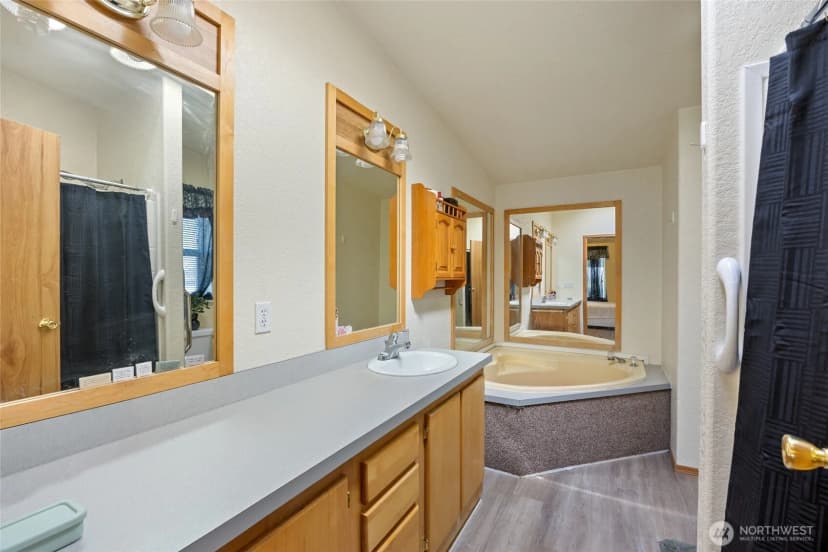 Property photo for 17325 Ne B.5 Road, Soap Lake photo 34