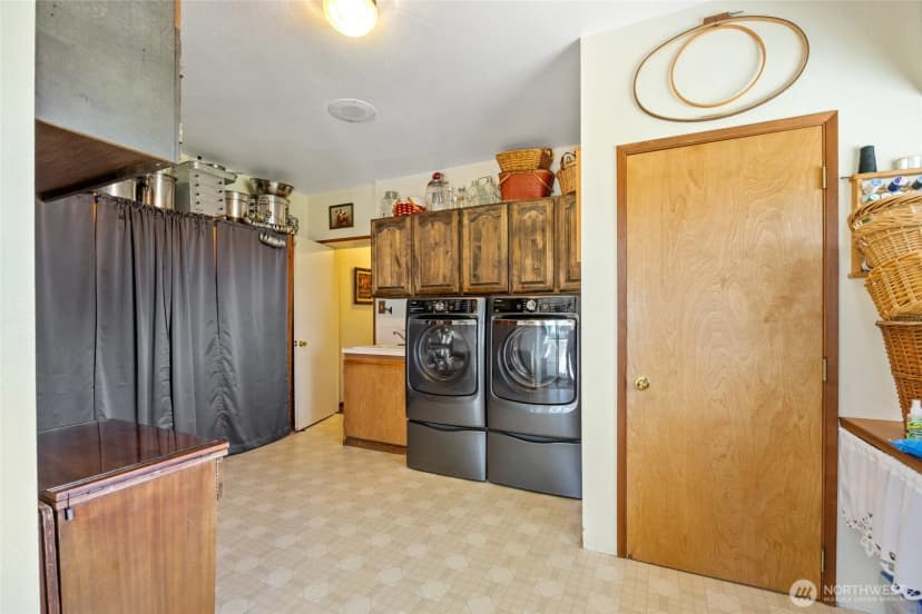 Property photo for 17325 Ne B.5 Road, Soap Lake photo 27
