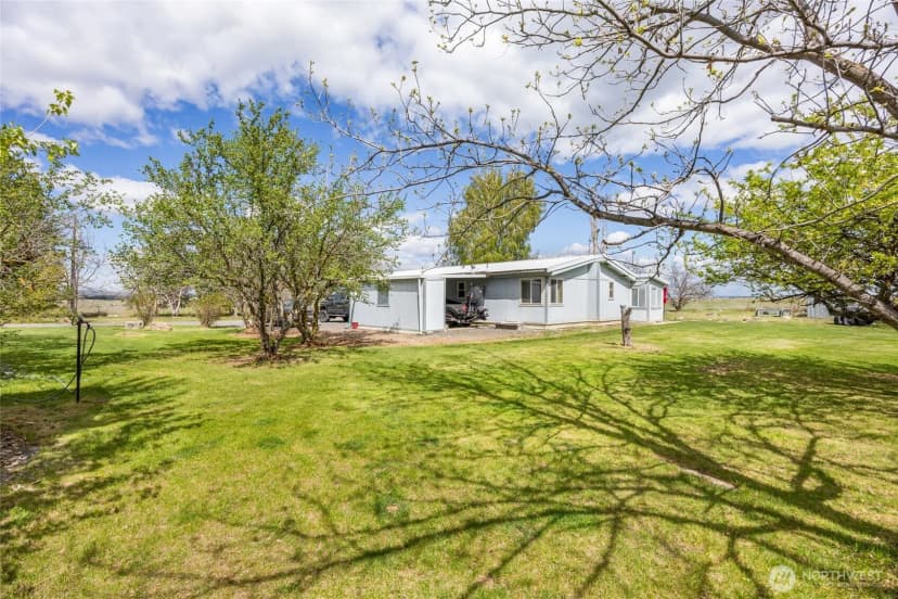 Property photo for 17325 Ne B.5 Road, Soap Lake photo 35