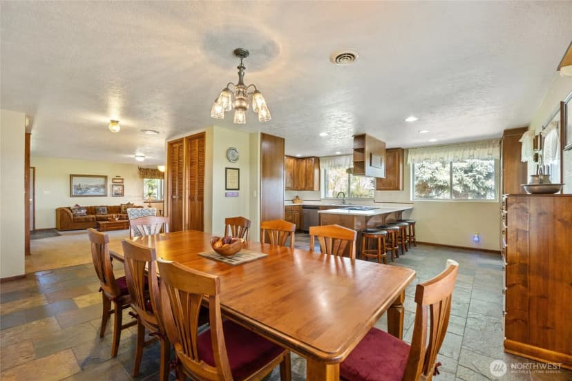 Property photo for 17325 Ne B.5 Road, Soap Lake photo 7
