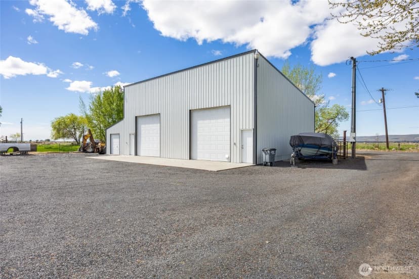 Property photo for 17325 Ne B.5 Road, Soap Lake photo 18
