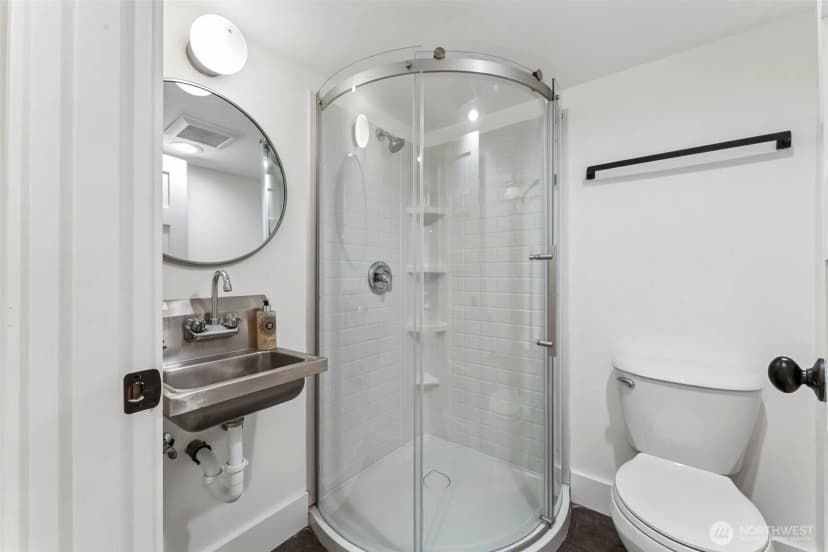 Property photo for 6010 49th Avenue Sw, Seattle photo 23