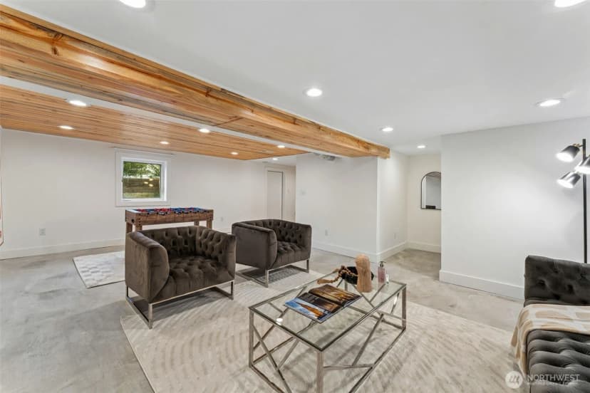 Property photo for 6010 49th Avenue Sw, Seattle photo 20