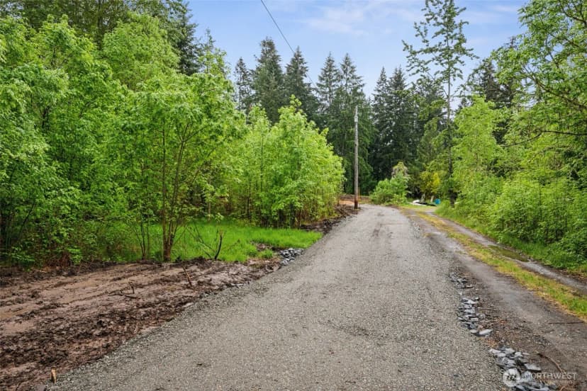 Property photo for 922 322nd Street Ct S, Roy photo 10