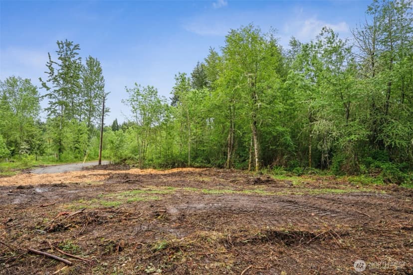 Property photo for 922 322nd Street Ct S, Roy photo 6