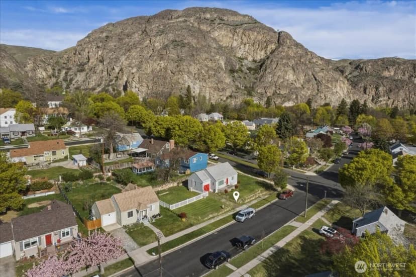 Property photo for 210 Stevens Avenue, Coulee Dam photo 23