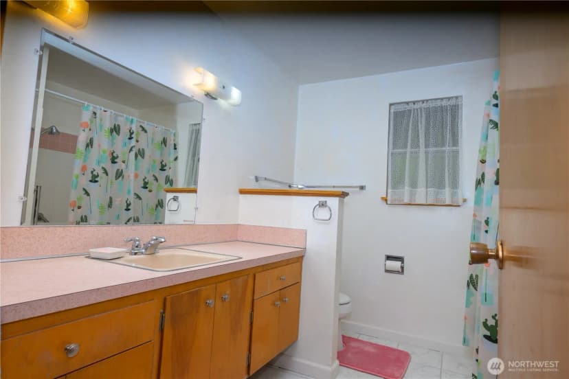 Property photo for 5304 108th Street Sw, Lakewood photo 8