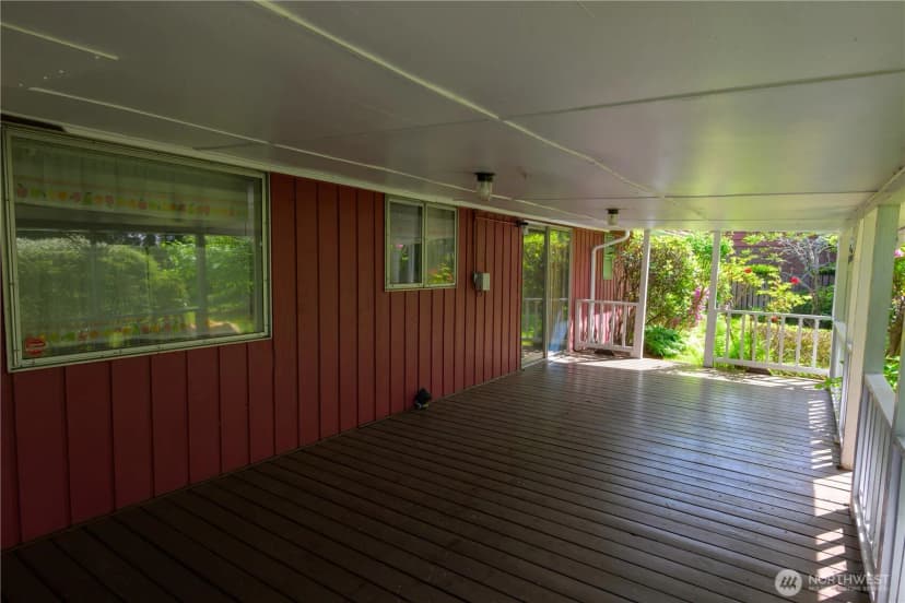 Property photo for 5304 108th Street Sw, Lakewood photo 16