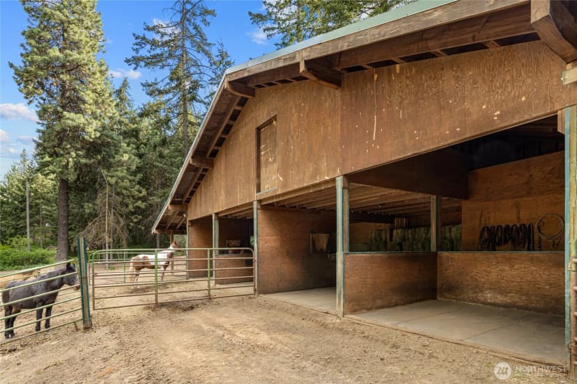 Property photo for 1101 Emerick Road, Cle Elum photo 11