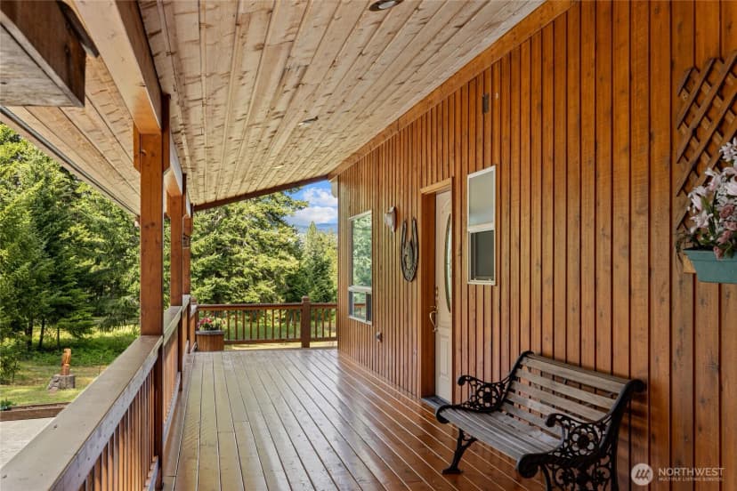 Property photo for 1101 Emerick Road, Cle Elum photo 6