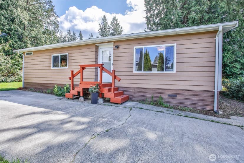 Property photo for 3239 Mardell Drive, Langley photo 3
