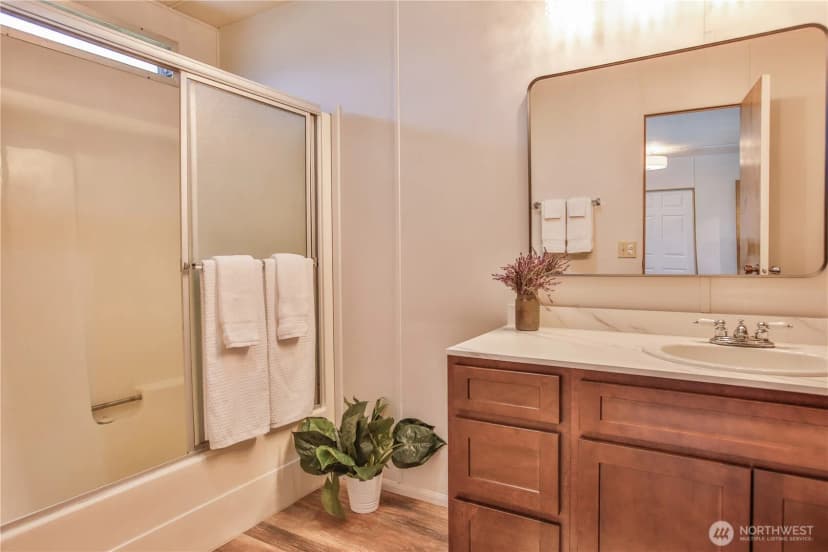 Property photo for 3239 Mardell Drive, Langley photo 19