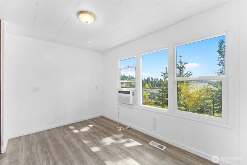 Property photo for 2419 Jahn Avenue Nw #14, Gig Harbor photo 8