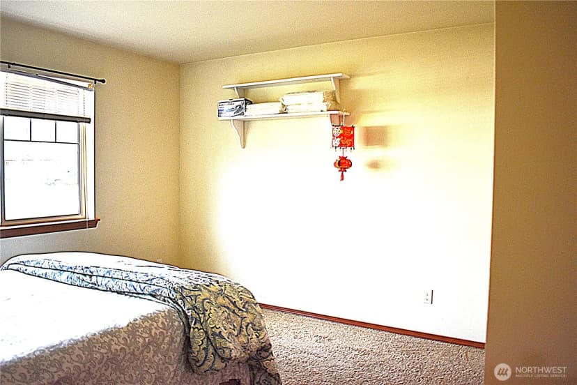 Property photo for 20236 White Rock Loop Sw, Centralia photo 18