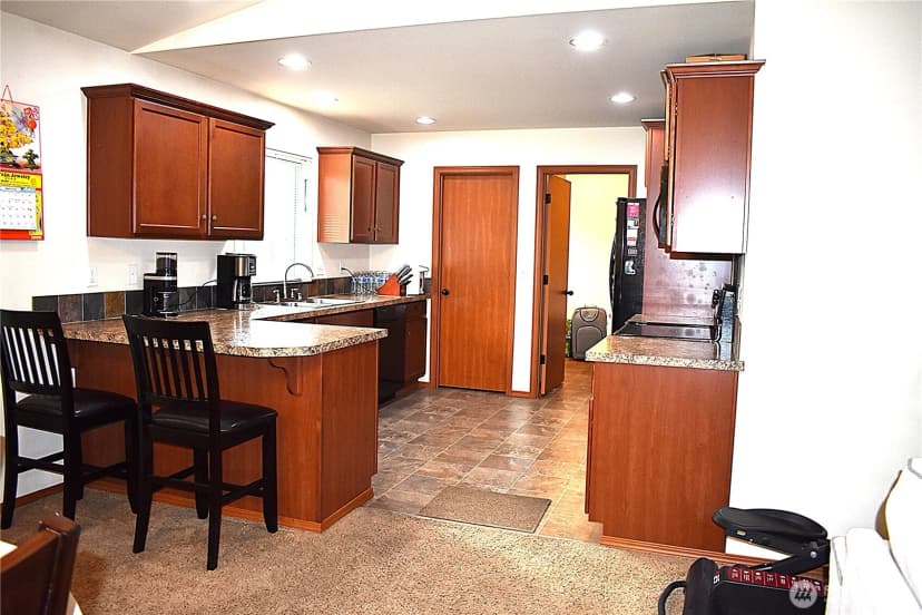 Property photo for 20236 White Rock Loop Sw, Centralia photo 9