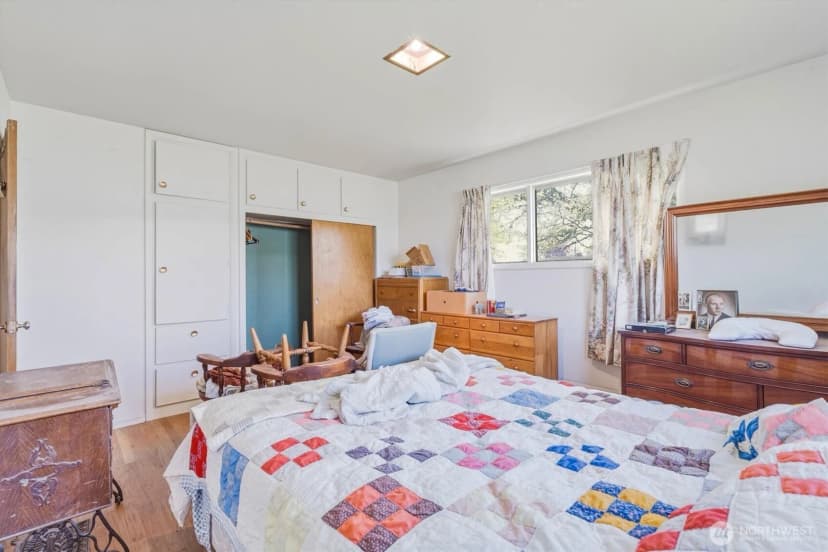 Property photo for 2014 Ocean Beach Highway, Longview photo 15