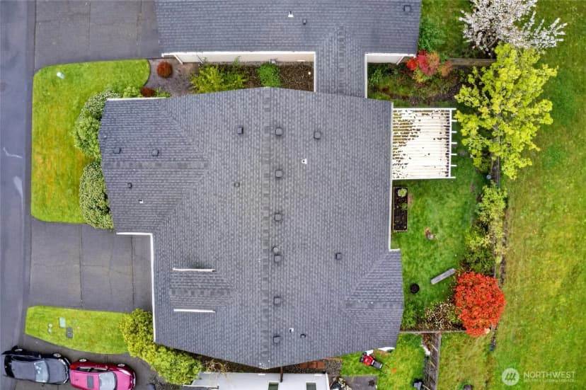 Property photo for 11310 3rd Avenue Ct E, Tacoma photo 26