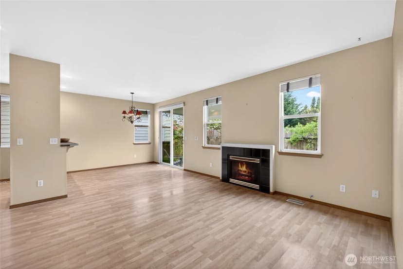 Property photo for 11310 3rd Avenue Ct E, Tacoma photo 11