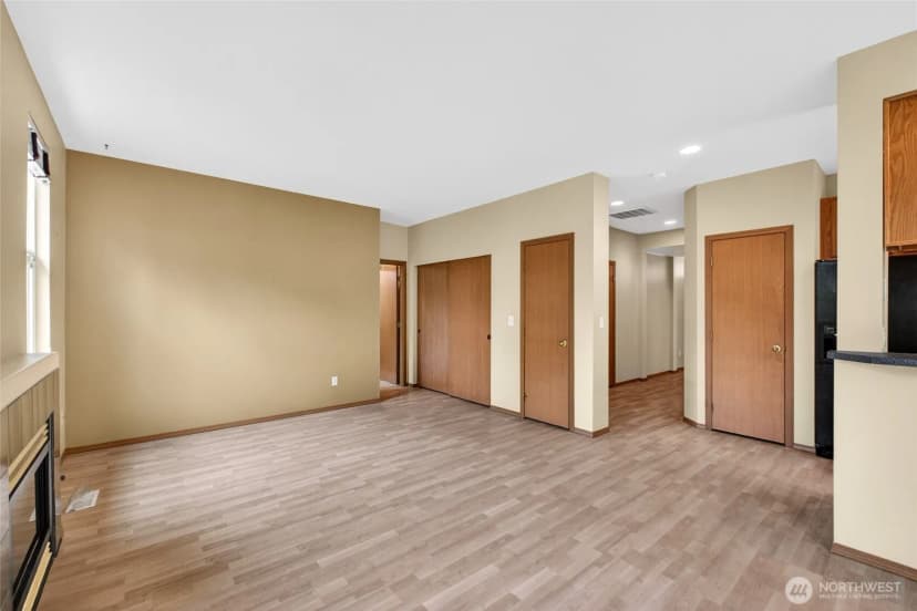 Property photo for 11310 3rd Avenue Ct E, Tacoma photo 12