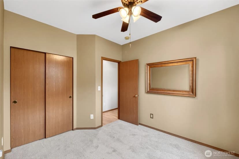 Property photo for 11310 3rd Avenue Ct E, Tacoma photo 18